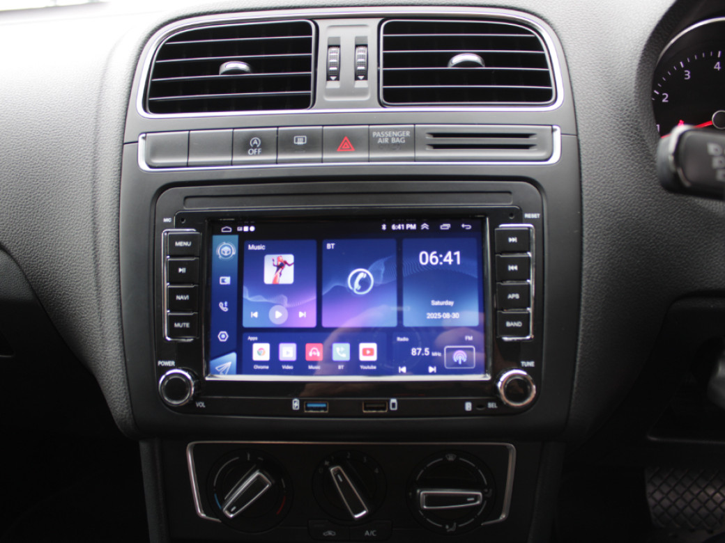 2015 Volkswagen Polo