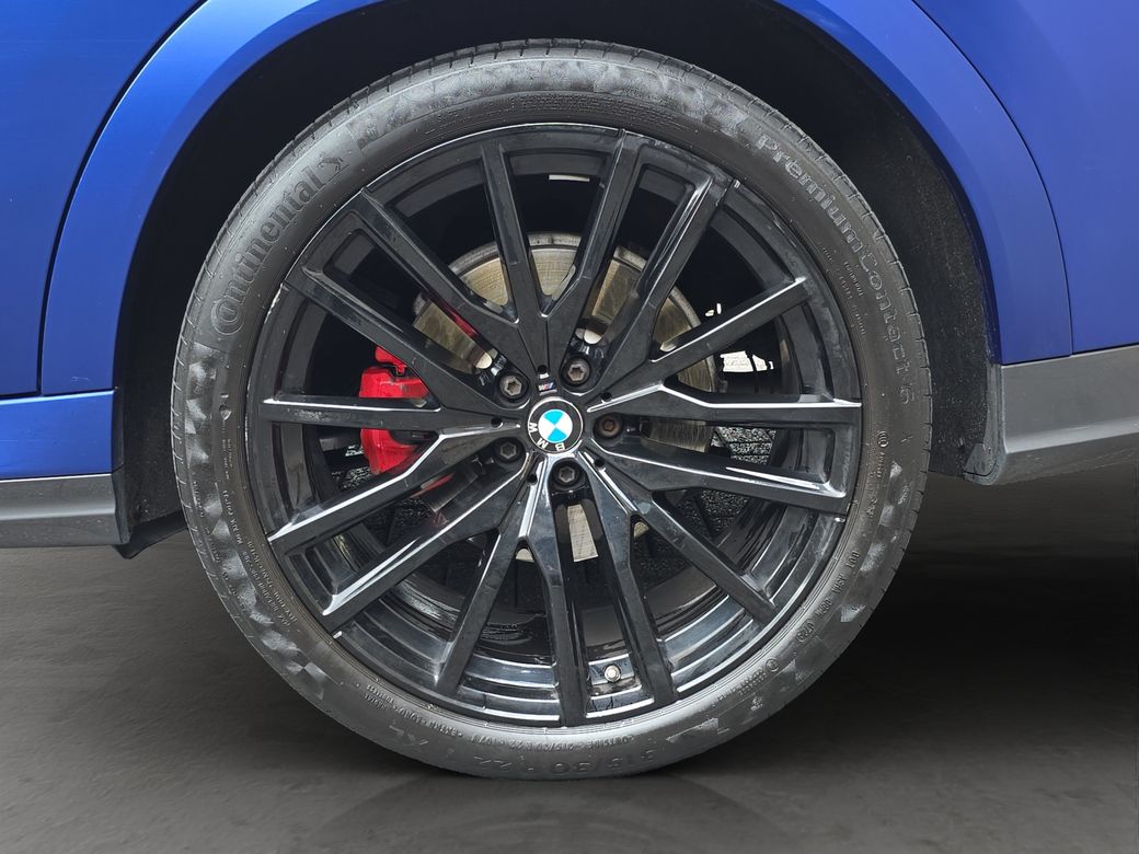 2022 BMW X6