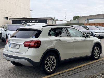 2017 Mercedes-Benz GLA 180