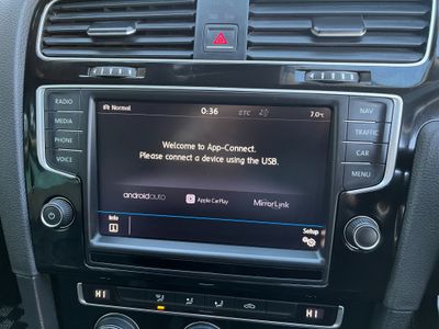 2017 Volkswagen Golf