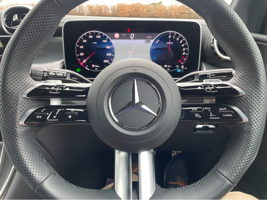 2025 Mercedes-Benz GLC Class