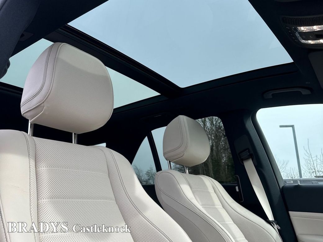 2025 Mercedes-Benz GLE Class