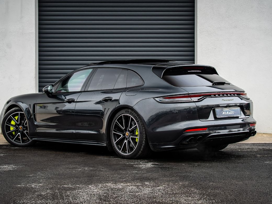 2023 Porsche Panamera