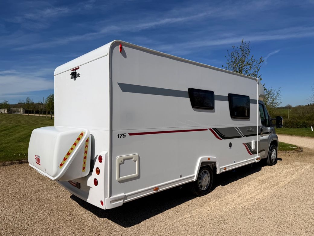 2014 ELDDIS MAJESTIC 175 R.H.D 