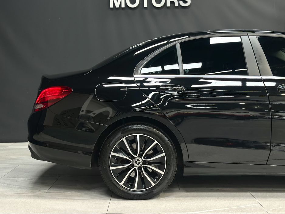 2018 Mercedes-Benz C Class