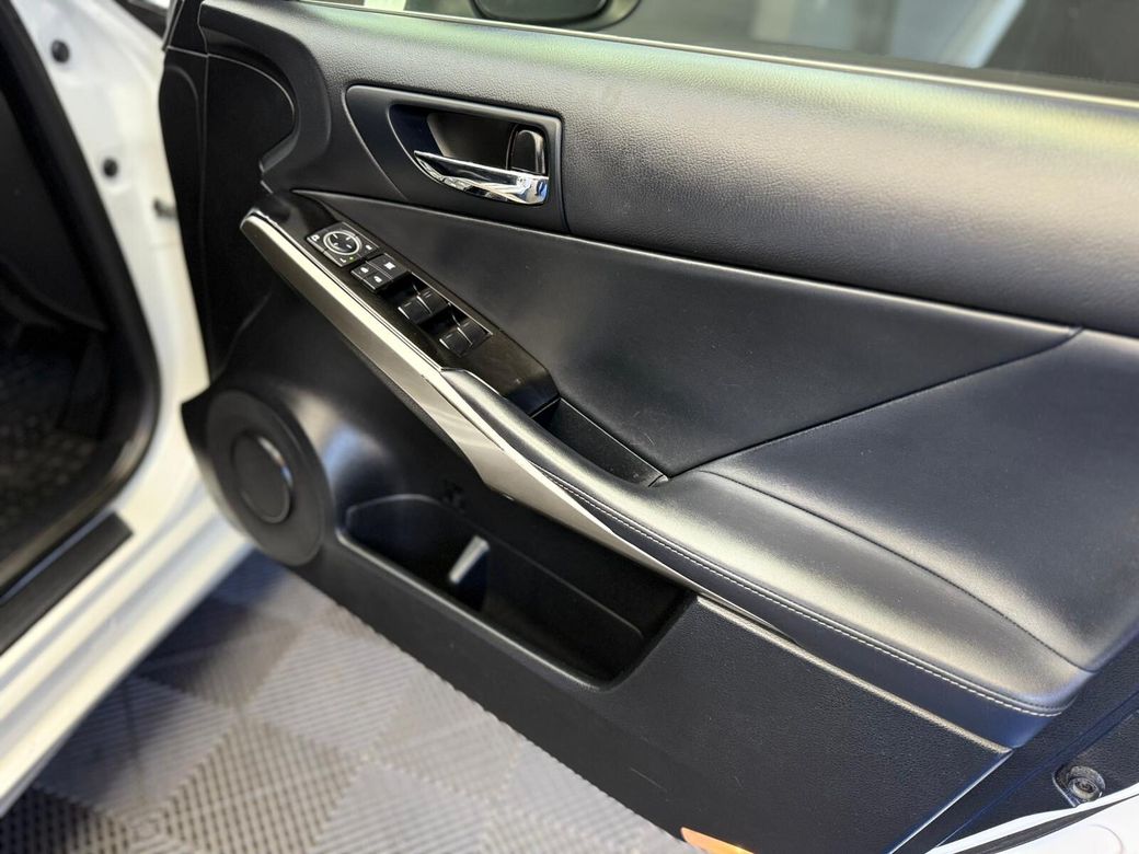 2015 Lexus IS