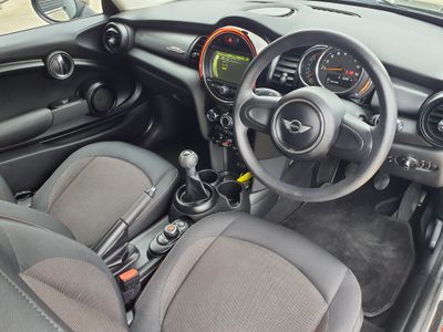 2017 Mini Cooper