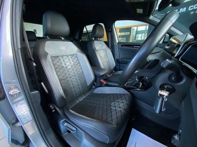 2023 Volkswagen T-Roc