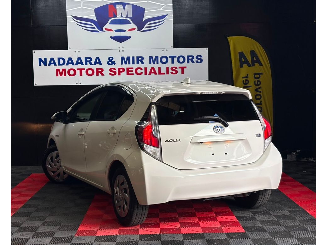2015 Toyota Aqua