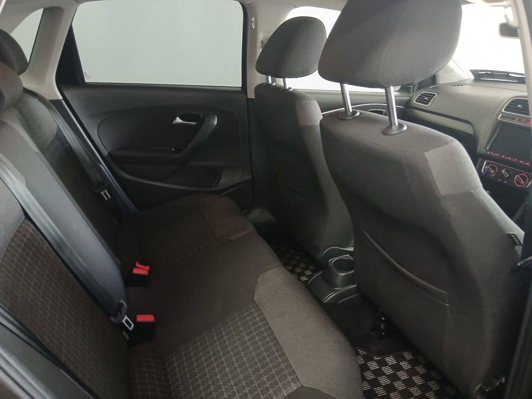 2016 Volkswagen Polo