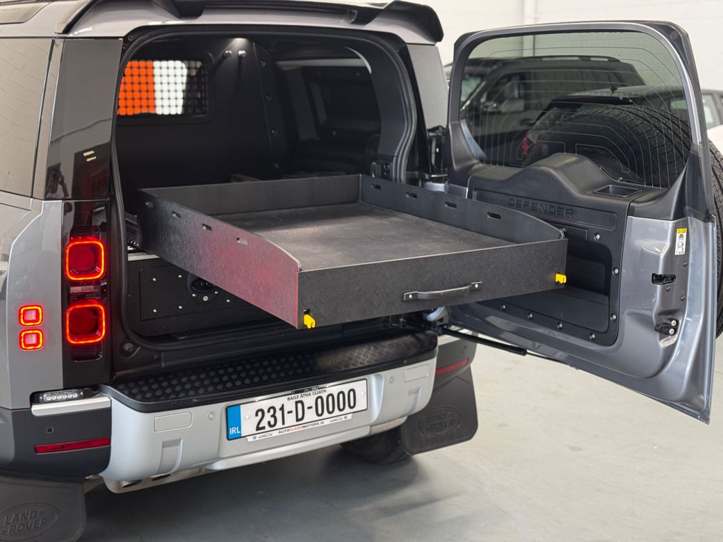 2023 Land Rover Defender
