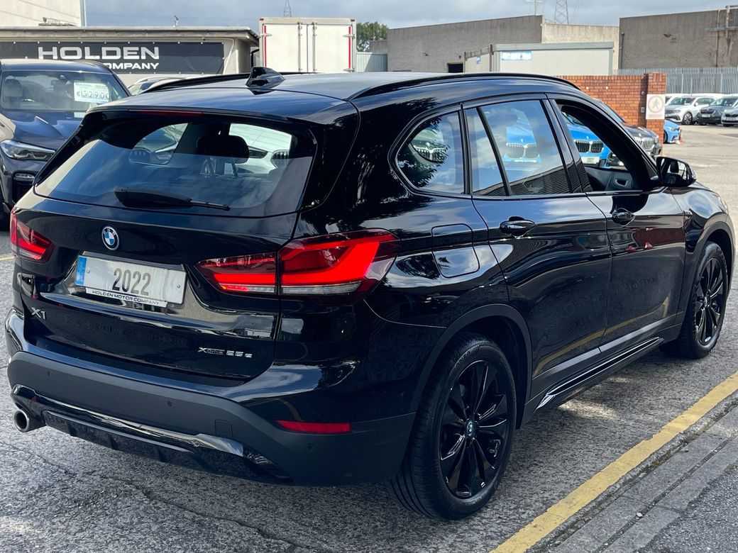 2022 BMW X1