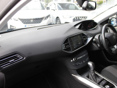 2018 Peugeot 308