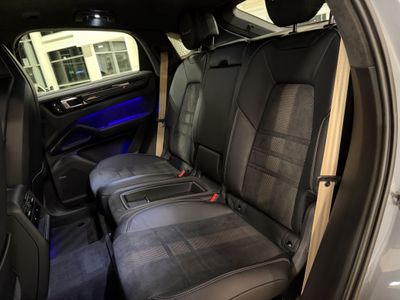 2023 Porsche Cayenne
