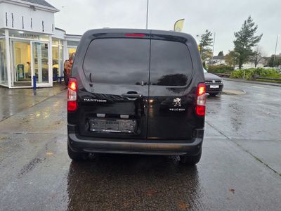 2021 Peugeot Partner