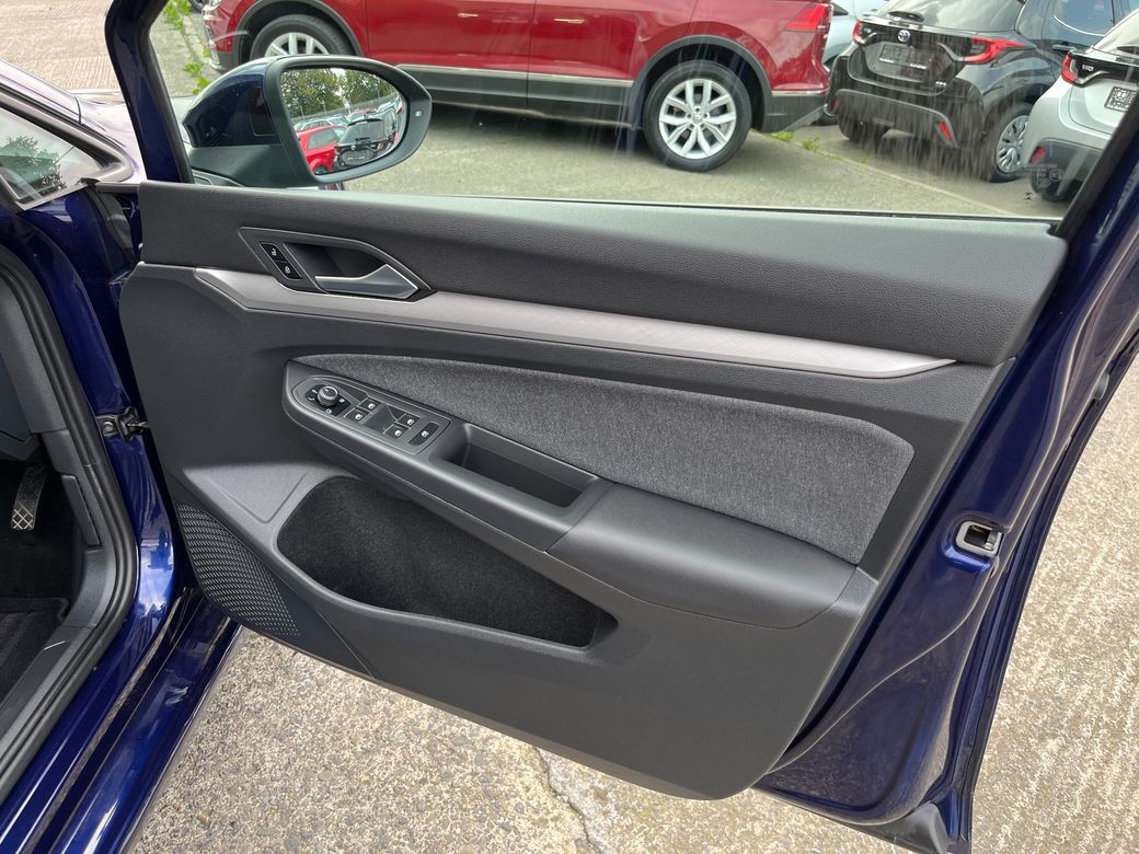 2023 Volkswagen Golf