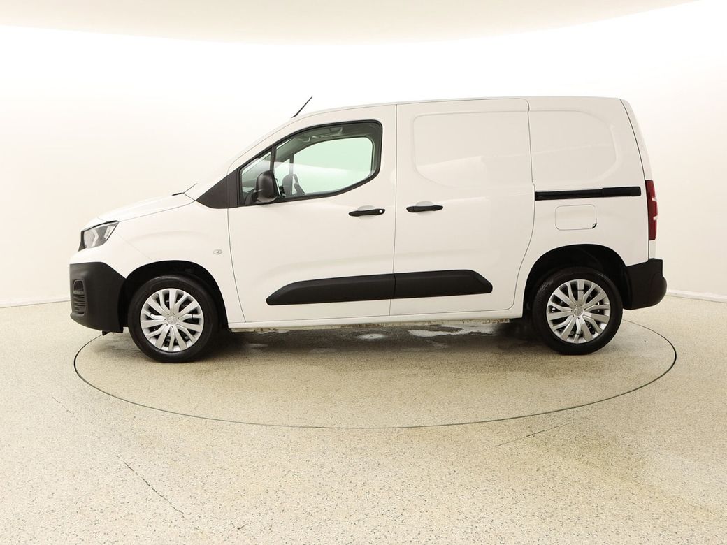 2021 Peugeot Partner