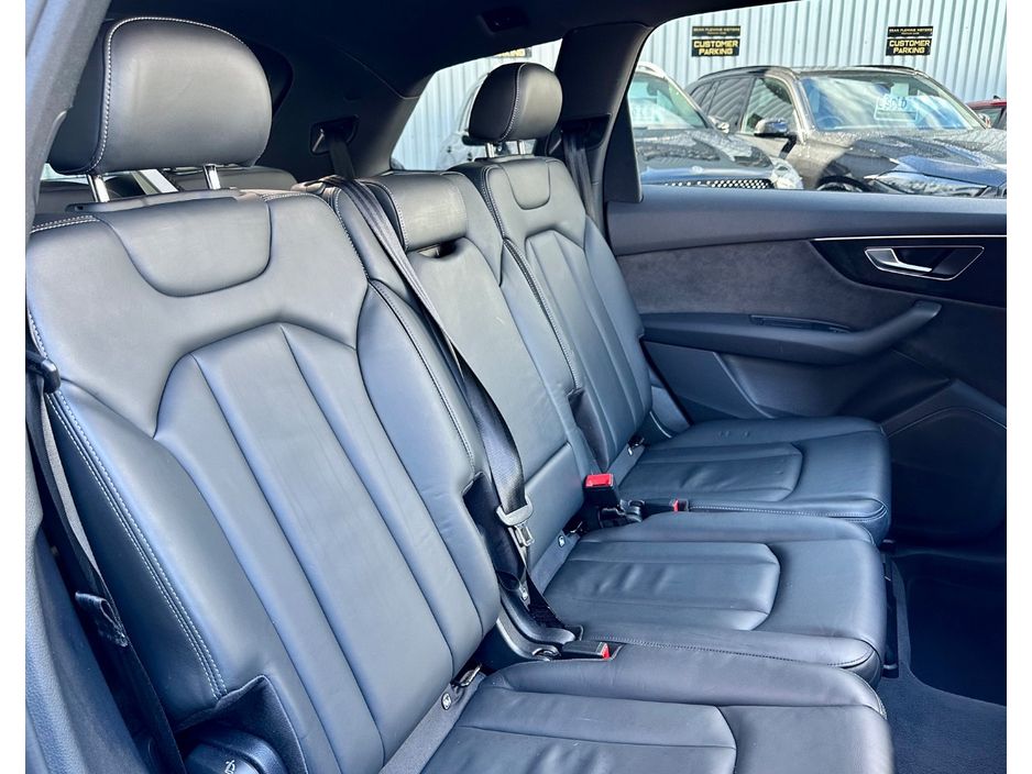 2021 Audi Q7