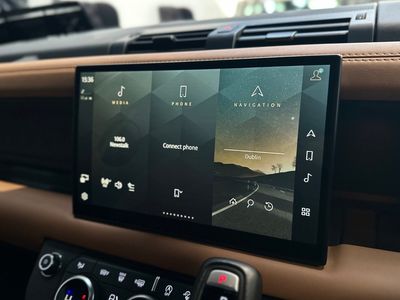 2023 Land Rover Defender