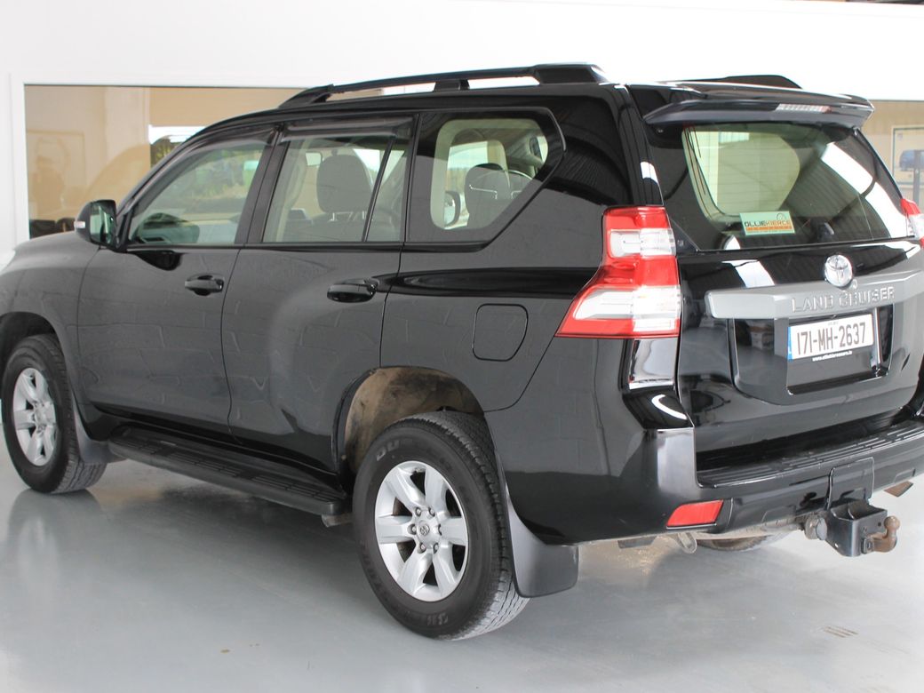 2017 Toyota Landcruiser
