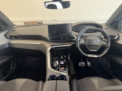 2024 Peugeot 5008
