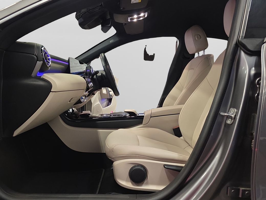 2023 Mercedes-Benz CLA Class