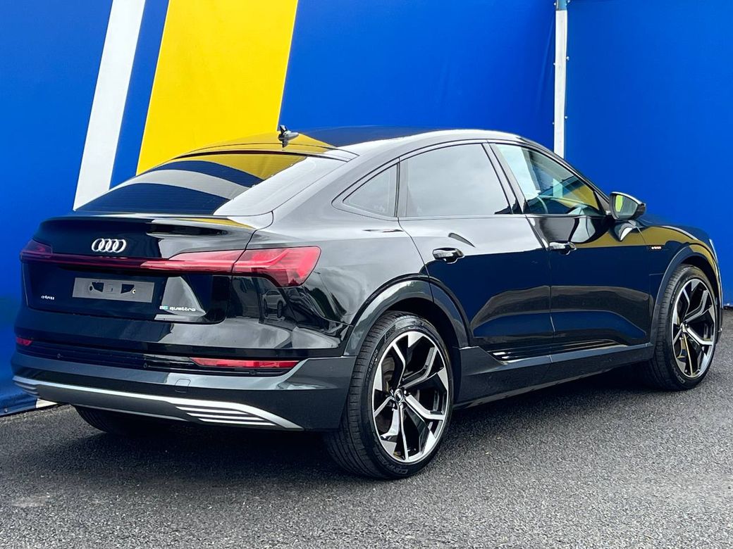 2023 Audi e-tron