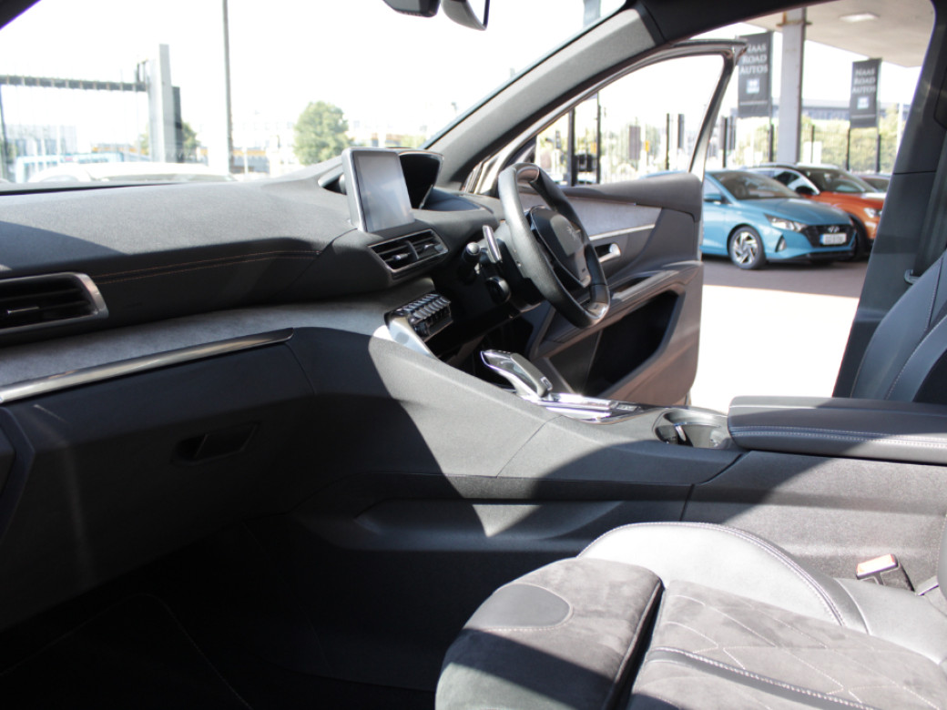2019 Peugeot 5008