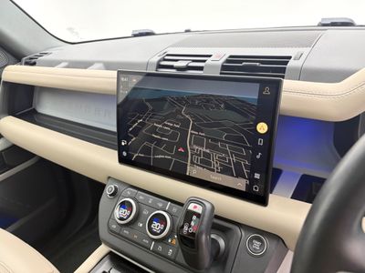 2024 Land Rover Defender 110