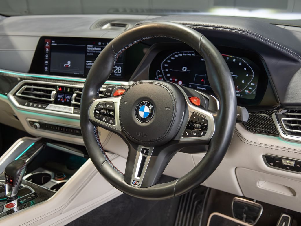 2023 BMW X5