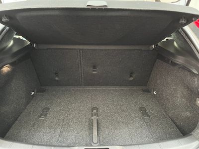 2016 Volvo V40