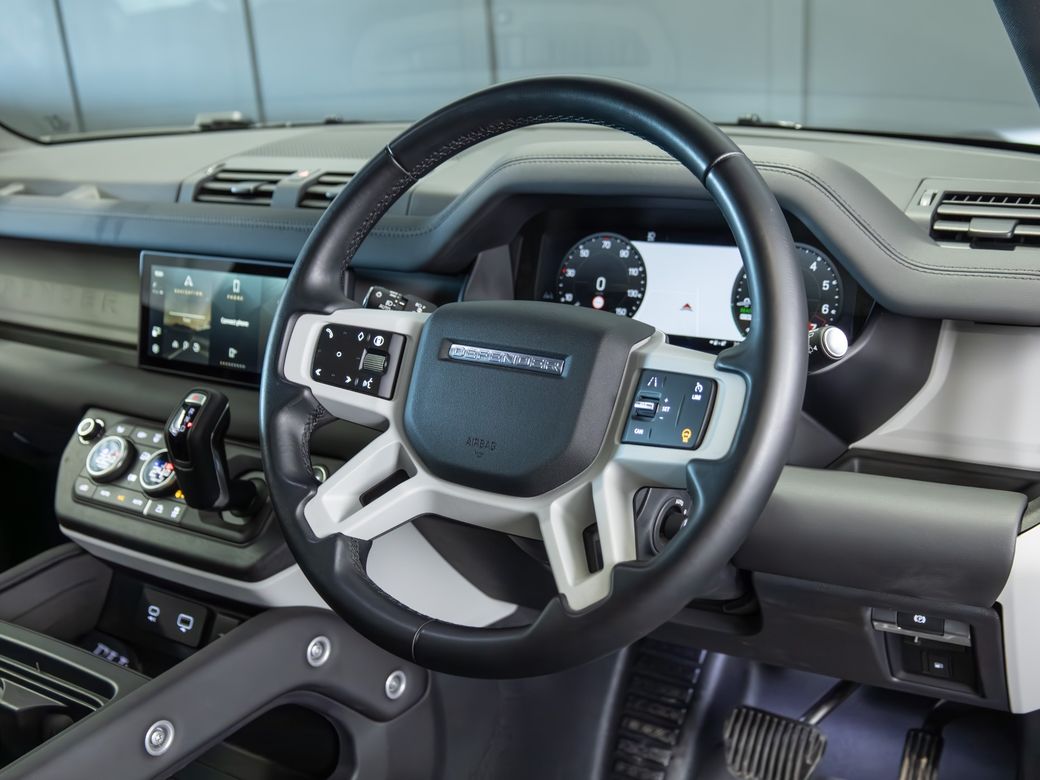 2024 Land Rover Defender