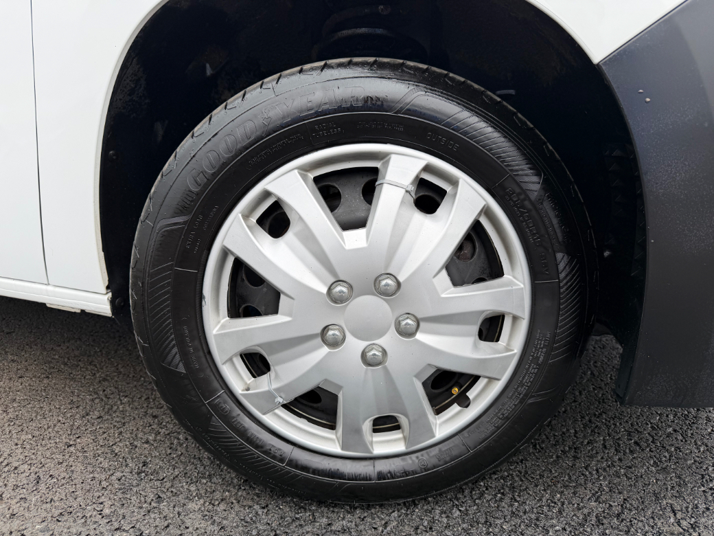 2021 Peugeot Partner