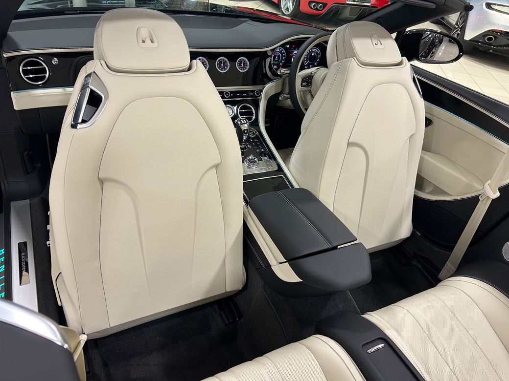 2025 Bentley Continental
