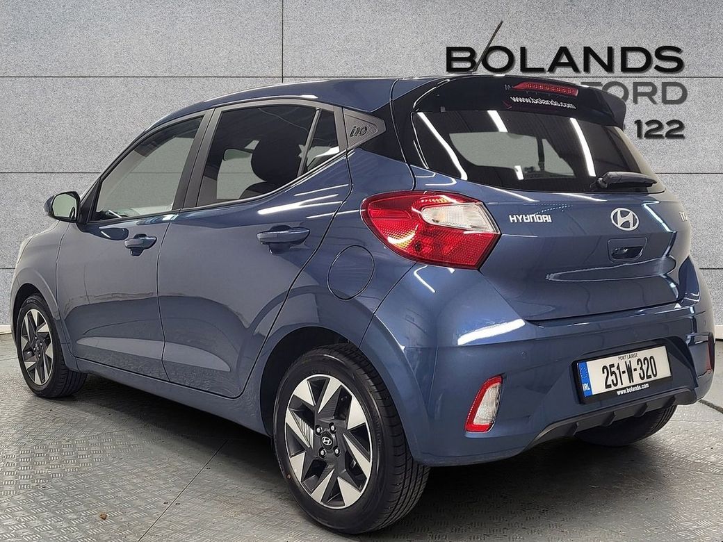 2025 Hyundai i10