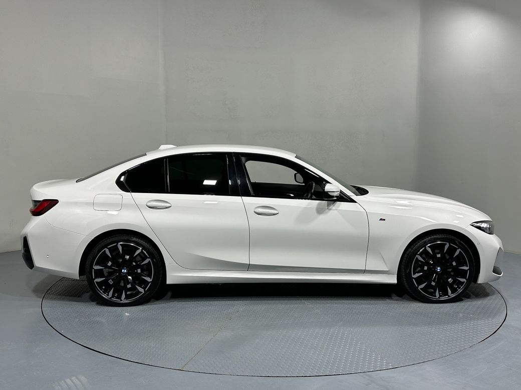 2025 BMW 3 Series
