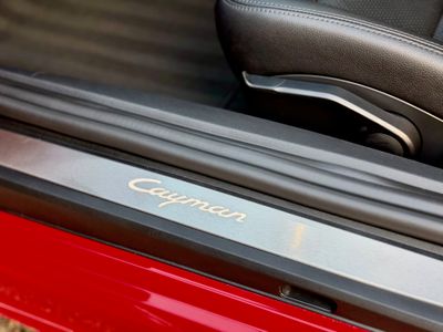 2023 Porsche 718 Cayman
