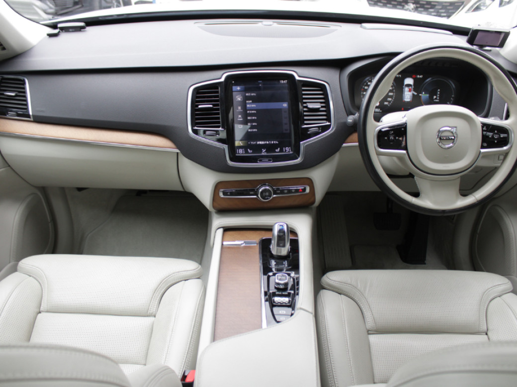 2017 Volvo XC90