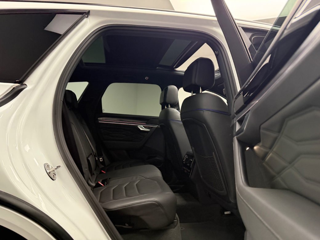 2024 Volkswagen Touareg