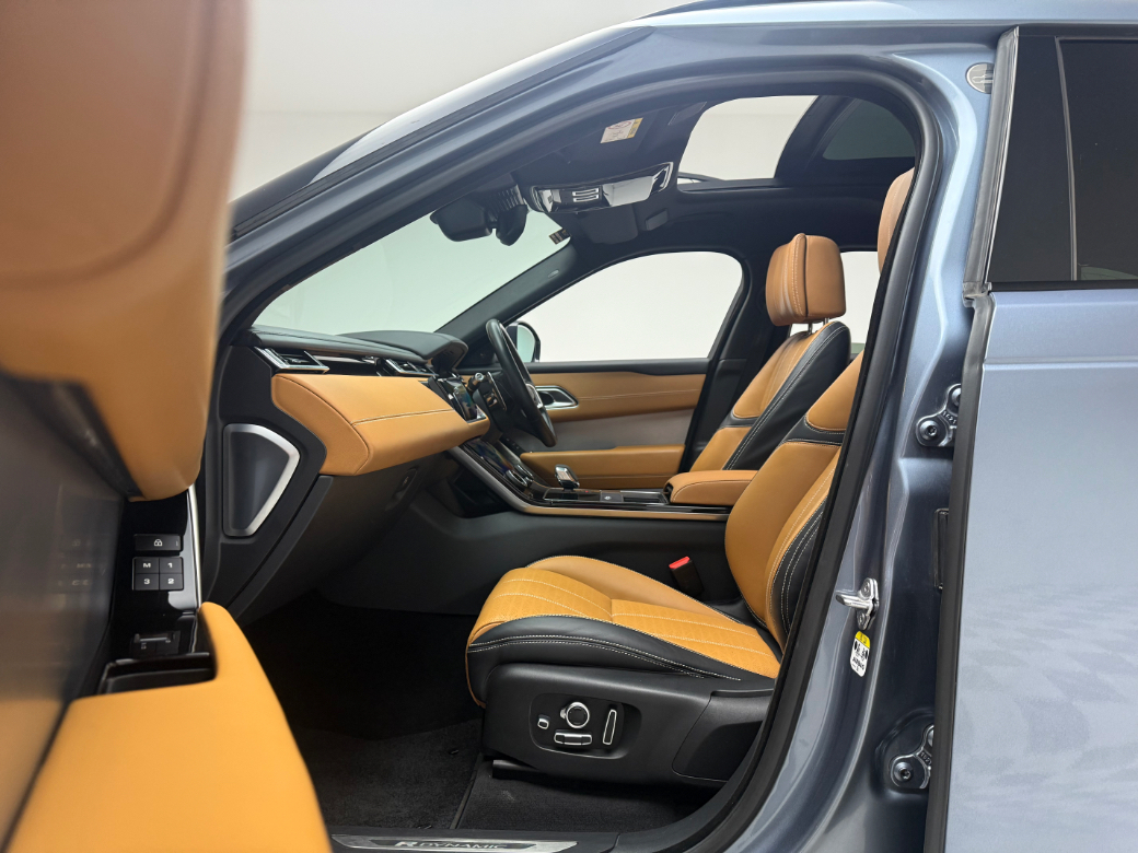 2022 Land Rover Range Rover Velar