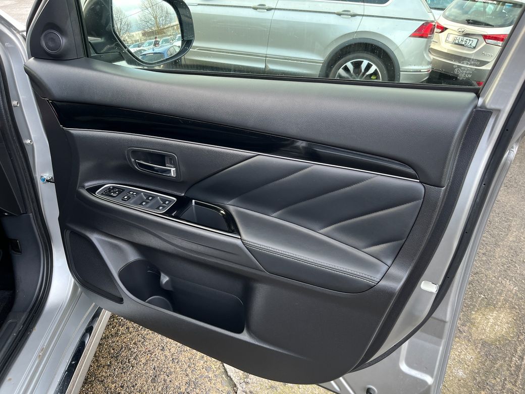 2019 Mitsubishi Outlander