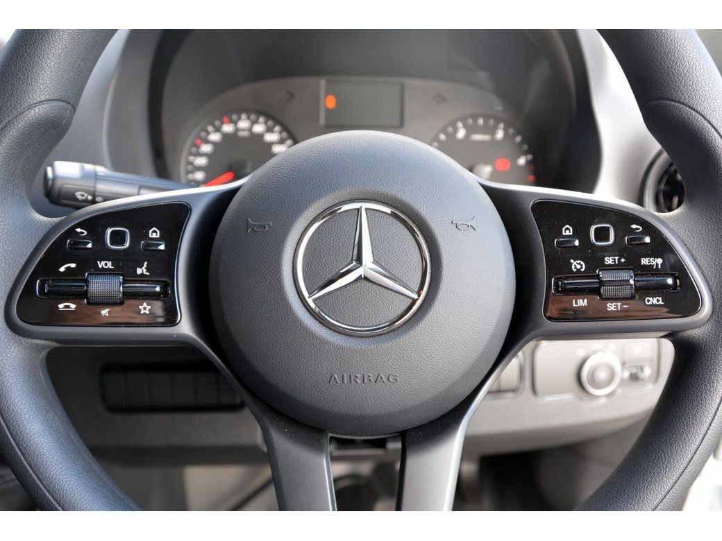 2025 Mercedes-Benz Sprinter