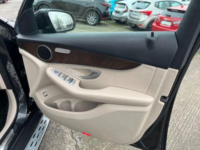 2021 Mercedes-Benz GLC Class