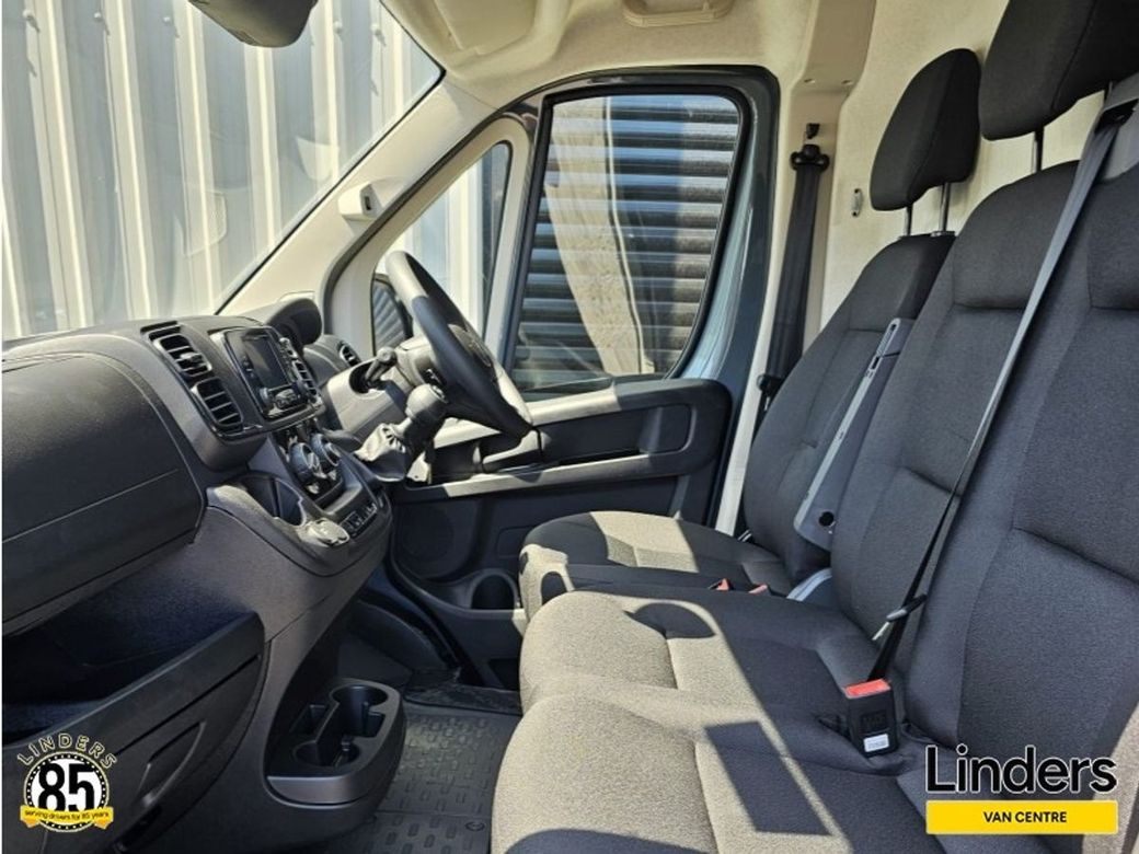 2026 Opel Movano