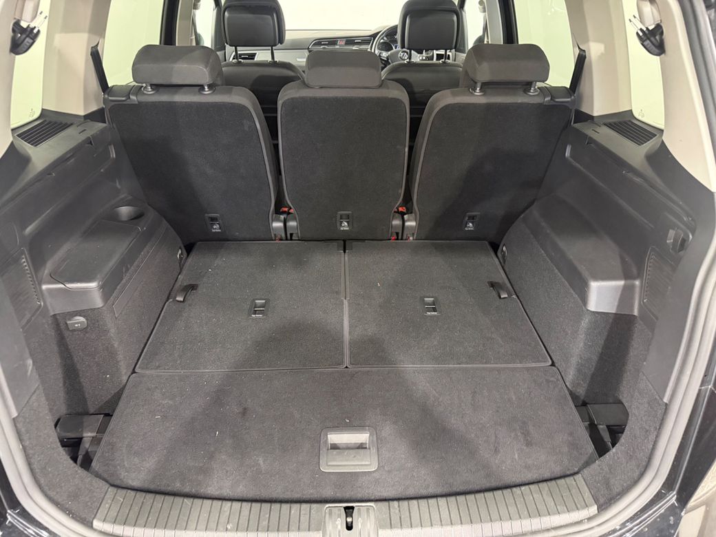 2017 Volkswagen Touran