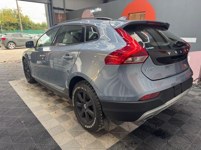 2016 Volvo V40