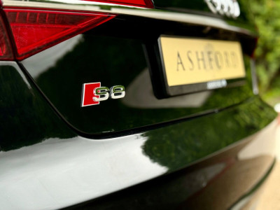 2016 Audi S8