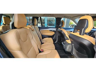 2016 Volvo XC90