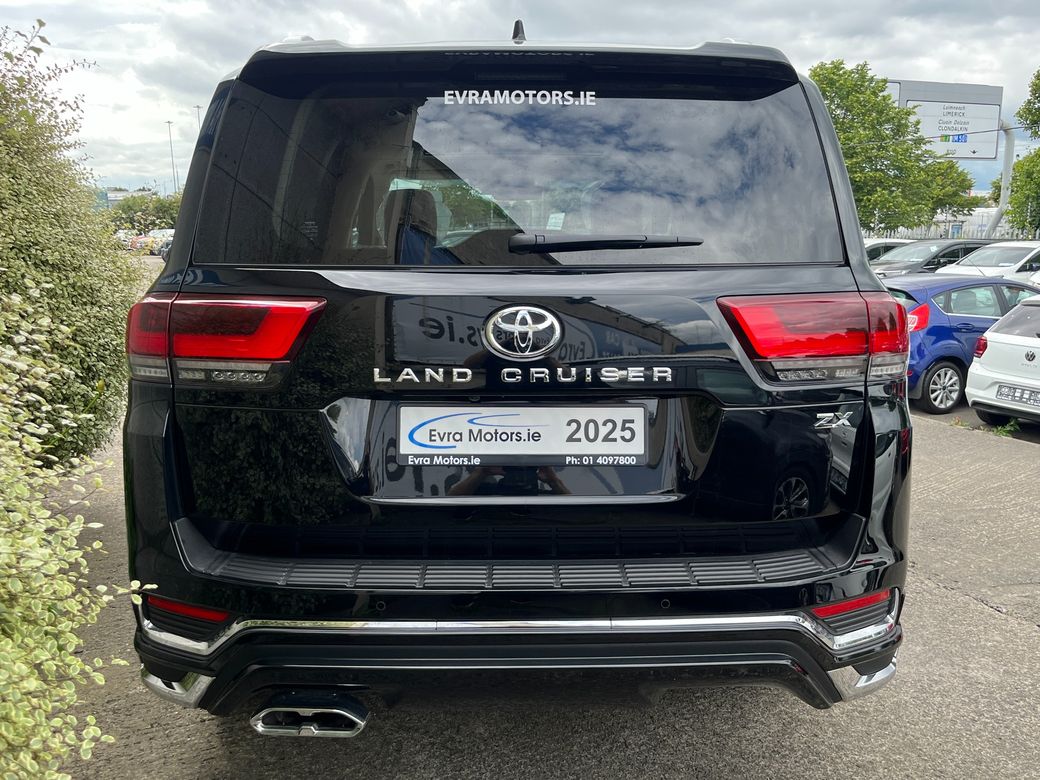 2025 Toyota Landcruiser