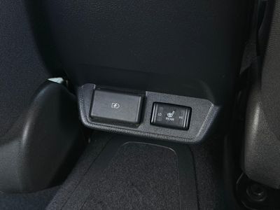 2024 Nissan Leaf